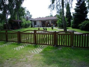 Exterior - Doppelferienhaus mit Terrasse by Interhome (Altwarp)