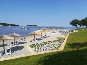 Beach - 2 bis 4 P by Interhome (Poreč/Funtana)
