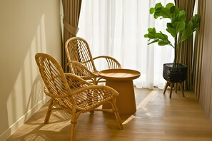 Suite Exécutive | Minibar, coffres-forts dans les chambres, bureau, Wi-Fi gratuit