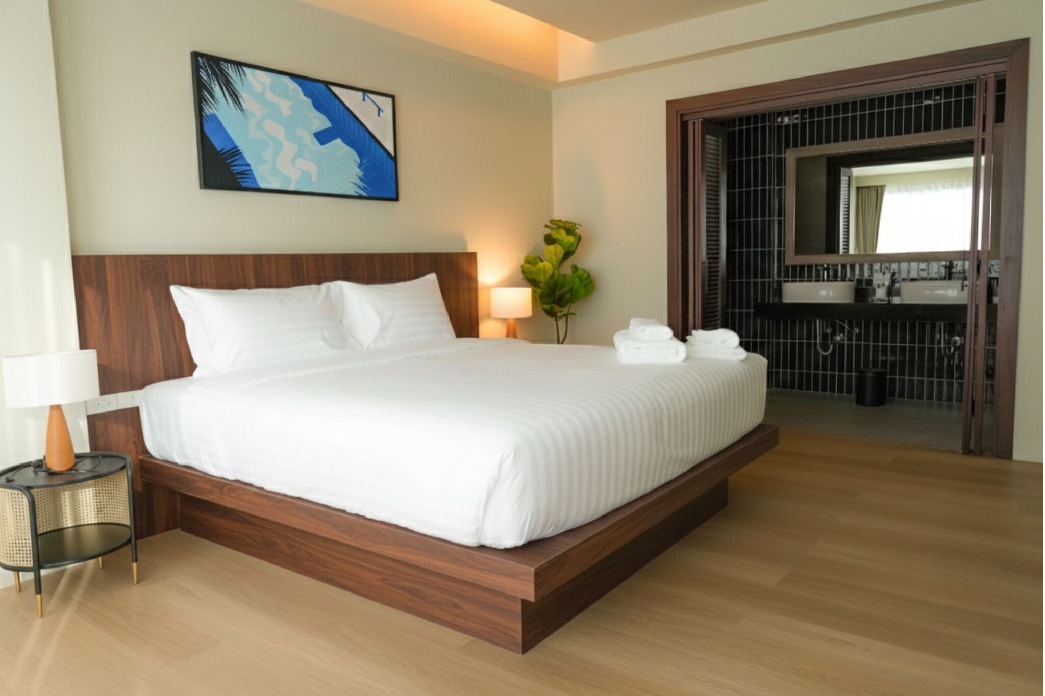 Suite Junior | Minibar, coffres-forts dans les chambres, bureau, Wi-Fi gratuit