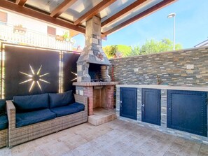 Terrace/patio - "Ivan" direkt am Strand by Interhome (Umag)
