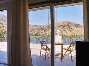 Interior - mit Terrasse by Interhome (Georgioupoli)
