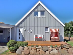 Exterior - mit Grill und Garten in Neukirchen by Interhome (Neukirchen)