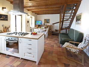 Interior - mit Whirlpool by Interhome (Piran)