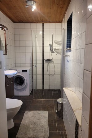 Bathroom - mit Garten, Grill und Terrasse by Interhome (Höllviken)