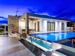 Pool - Golf Beach Villa in der Nähe von Afantou Beach by Interhome (Kolympia)
