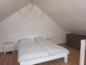 Internet - Gemütliches Schwedenhäuschen in guter Lage by Interhome (Alt Jassewitz)