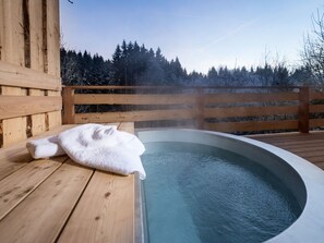 Outdoor spa tub - Weißenstein by Interhome (Regen)