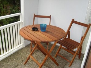 Outdoor dining - Cassiopaia in Baden-Baden by Interhome (Baden-Baden)