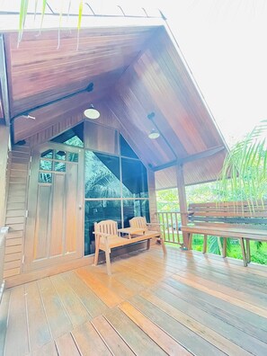 Terrace/patio - Escape to Nature in Ao Luek Tai with Thai-Style House (Ao Luek Tai)