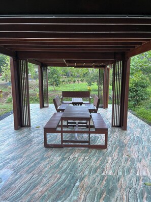Outdoor dining - Baan Dok Aorr Aoluke Peaceful House among the nature for privacy lover (Ao Luek Tai)