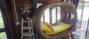 Ruhiger Rückzugsort in den Bergen in Ao Luek Tai