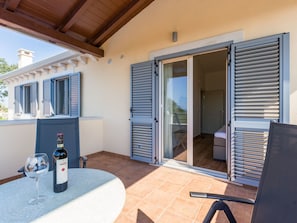 Outdoor dining - Tolles Ferienhaus in Deklići mit Privatem Pool by Interhome (Poreč/Kaštelir)