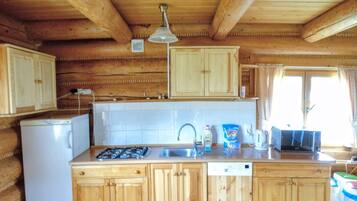 Réfrigérateur, micro-ondes, lave-vaisselle