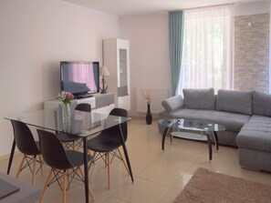 TV - Apartment Nr. 2 by Interhome (Pobierowo)