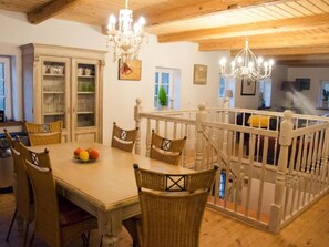 Dining - Nasze Chabazie by Interhome (Olszyna)