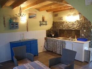 Fridge, cookware/dishes/utensils - Ruhe am Meer - Ferienhäuser in den Gärten von Magra by Interhome (Darlowo)