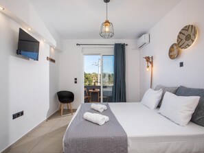 Room - Armonikon Pool Villa 2 by Interhome (Faliraki)