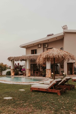 Pool - Villa Maya mit Pool und Bergblick by Interhome (Faliraki)