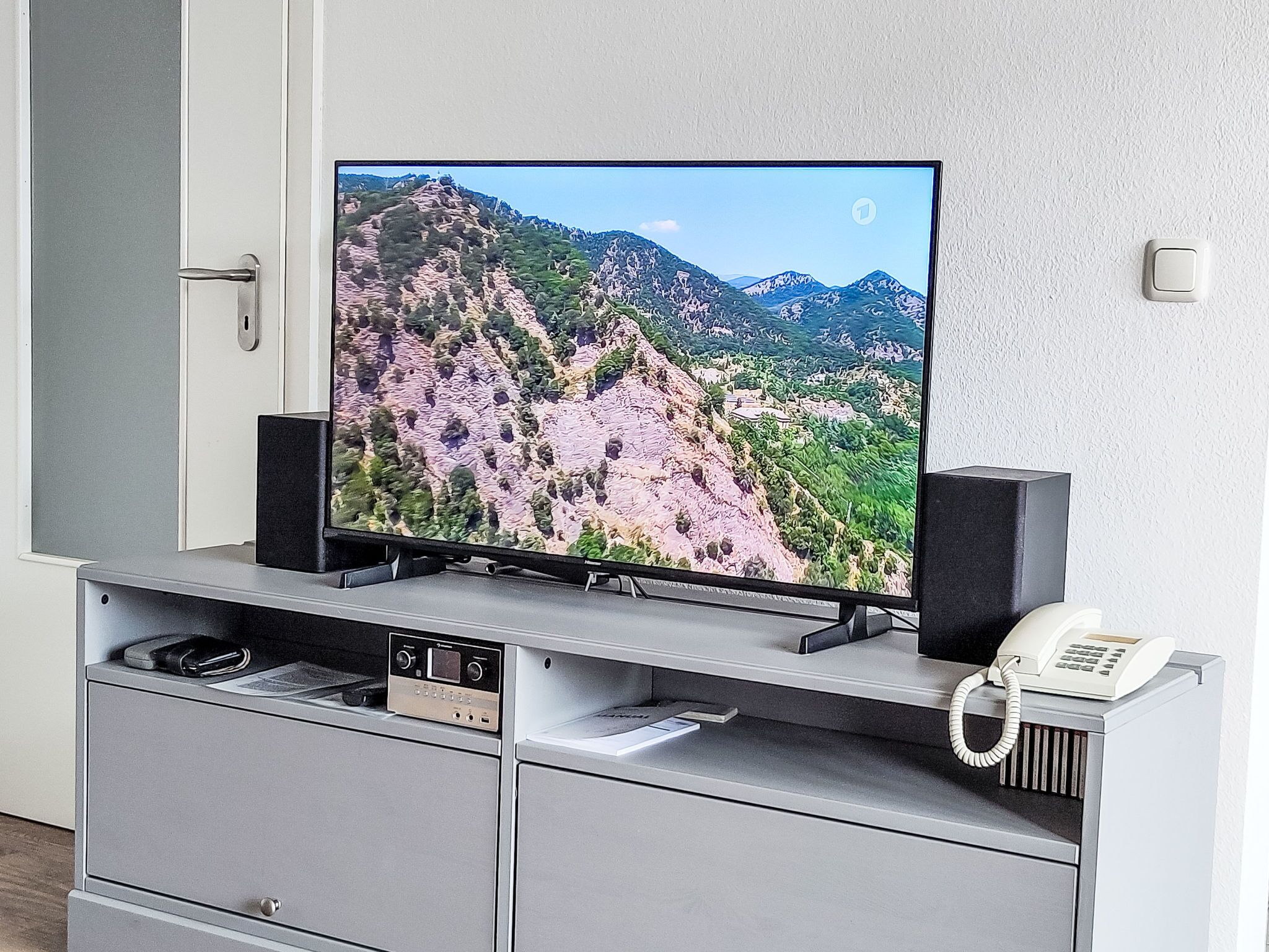 TV