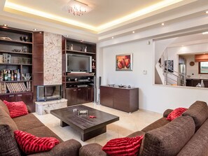 TV, DVD player - Villa Vergio in der Nähe des Strandes by Interhome (Kolympia)