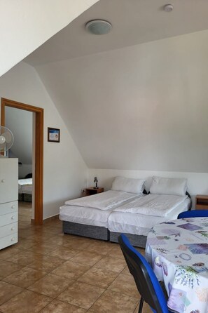 3 Schlafzimmer, Internetzugang