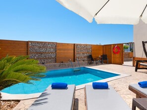 Pool - Ifigeneia Villa in der Nähe des Meeres by Interhome (Kolympia)