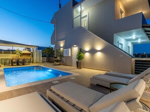 Pool - Große Erde by Interhome (Gennadi)