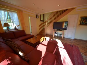 TV, fireplace - Haus Strandhafer by Interhome (Baabe)