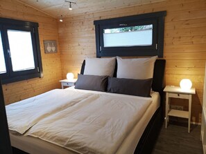 Room - Barbara by Interhome (Enspel)