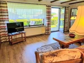 TV - Apartment Hs. 77 by Interhome (Arrach)