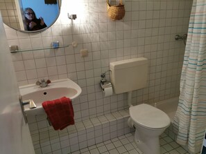 Kylpyhuone