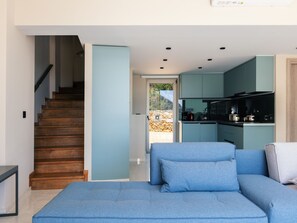 Living area - Isla Villen und Suiten Uranus Villa by Interhome (Roumeli)