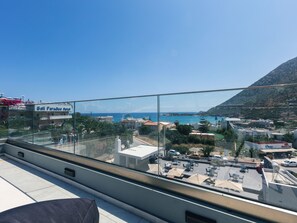 Property grounds - Isla Villen und Suiten Uranus Villa by Interhome (Roumeli)