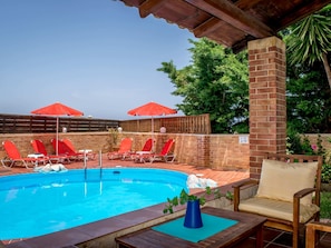Pool - Niriides Villas_Sagini_ 3-Schlafzimmer privater Pool by Interhome (Analipsi-Hersonissos)
