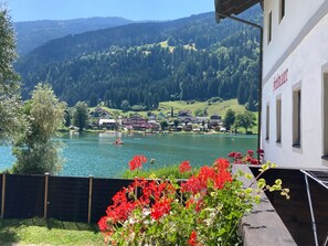 Property grounds - Wohnung mit Balkon und 2 Schlafzimmer by Interhome (Feld am See)