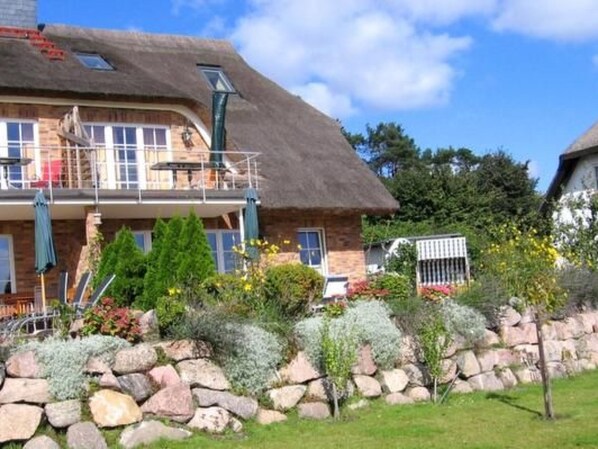 Exterior - Wunderschönes Appartement mit Garten und Terrasse by Interhome (Baabe)
