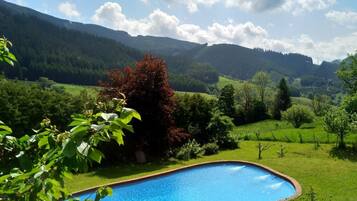 Beheizter Pool