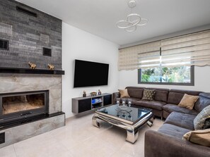 Fireplace - Versteckte Villa by Interhome (Ialyssos)