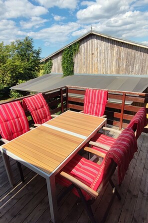 Outdoor dining - FiveOaks Rot by Interhome (Alt Jassewitz)
