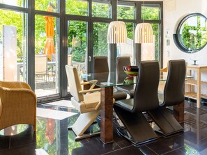 Dining - Leuchty by Interhome (Alt Jassewitz)