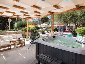 Terrace/patio - Schöne Pool-Villa Terpsis by Interhome (Faliraki)