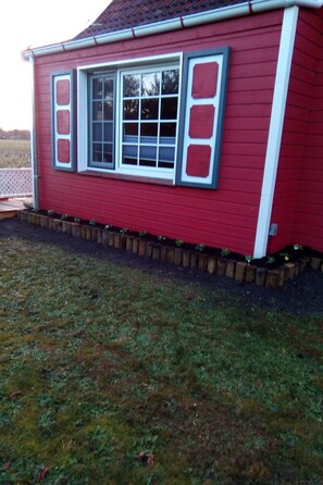 Exterior detail - twintig by Interhome (Westoverledingen)