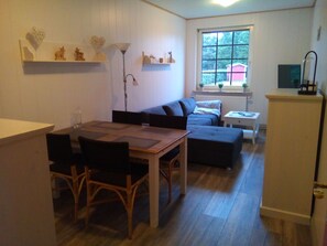 Dining - twintig by Interhome (Westoverledingen)