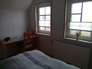 Internet - Kleine Ferienwohnung in ruhiger Lage by Interhome (Westoverledingen)
