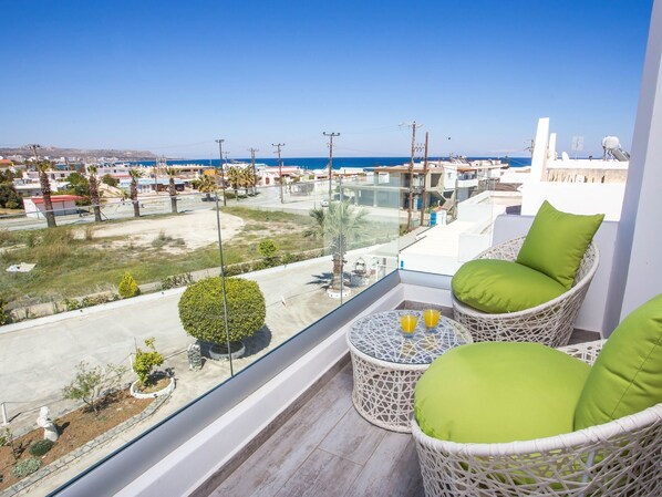 Property grounds - Ammos Junior Suite - in der Nähe des Strandes von Faliraki by Interhome (Faliraki)