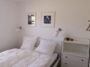 Internet - Kleines Gretchen by Interhome (Hage)