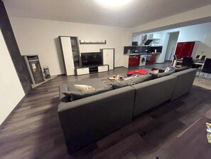 TV - Appartement mit Pool by Interhome (Bülkau)