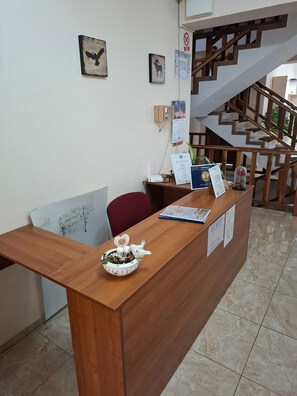 Room, Multiple Bedrooms, Smoking, Balcony | Hallway