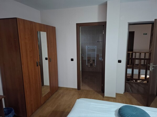 Habitación, varias habitaciones, para fumadores, balcón | 10 habitaciones 